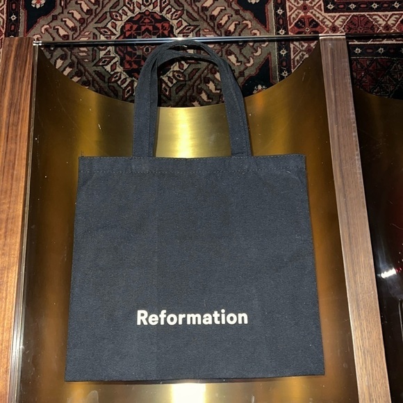 Reformation Black Cotton Shoulder Tote Bag - New - Picture 1 of 3